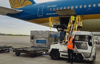 Vải tươi Việt Nam đến Paris: Tín hiệu khởi đầu lạc quan