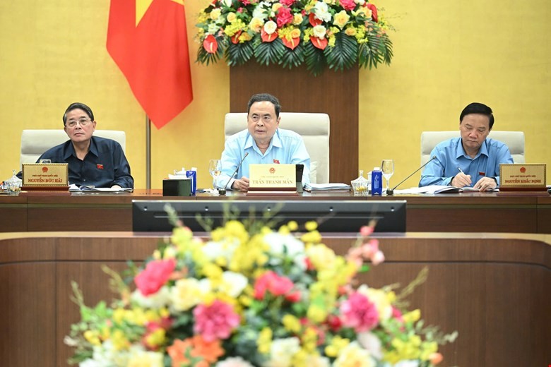 Toàn cảnh phiên họp