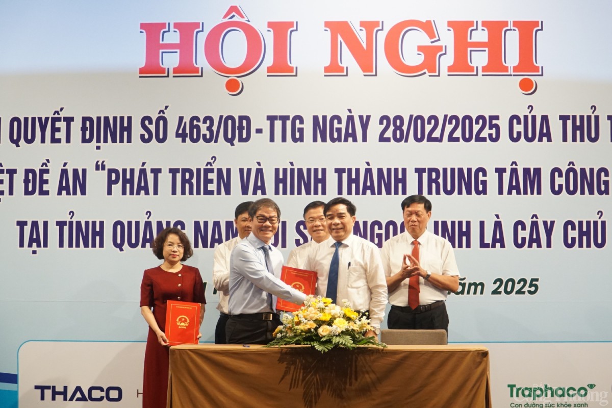 Bài 3: Doanh nghiệp cam kết đồng hành Bài 3: Doanh nghiệp cam kết đồng hành