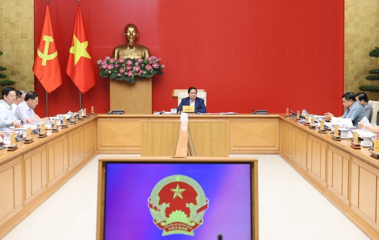 Thủ tướng nêu rõ, năm 2025, chúng ta tiếp tục tiết kiệm chi thường xuyên để dành thêm nguồn lực cho các dự án lớn, nhiệm vụ quan trọng- Ảnh: VGP/Nhật Bắc Thủ tướng nêu rõ, năm 2025, chúng ta tiếp tục tiết kiệm chi thường xuyên để dành thêm nguồn lực cho các dự án lớn, nhiệm vụ quan trọng- Ảnh: VGP/Nhật Bắc