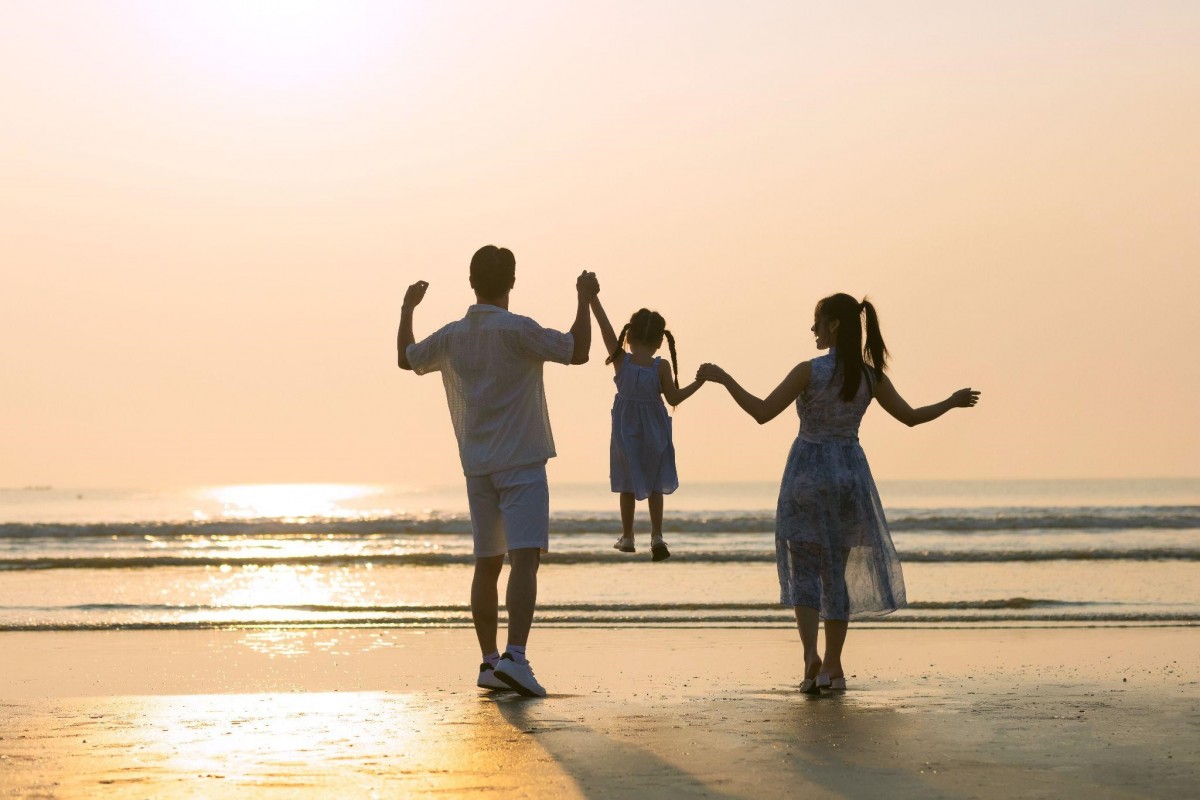 Bãi biển nghỉ dưỡng an yên dài 1km tại Vlasta - Sầm Sơn Bãi biển nghỉ dưỡng an yên dài 1km tại Vlasta - Sầm Sơn