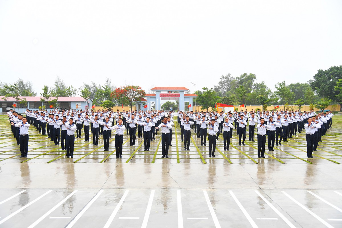 Bộ Tư lệnh Vùng 5 Hải quân tổ chức Lễ tuyên thệ Bộ Tư lệnh Vùng 5 Hải quân tổ chức Lễ tuyên thệ