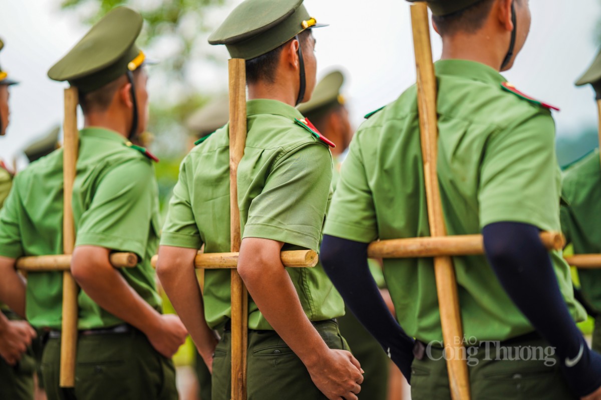 Hàng trăm nam sĩ quan gìn giữ hòa bình Liên hợp quốc