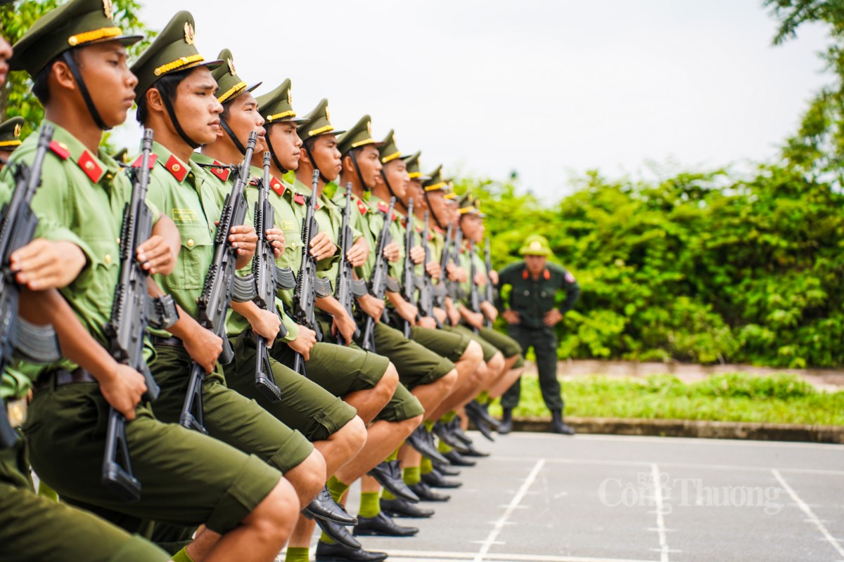 Hàng trăm nam sĩ quan gìn giữ hòa bình Liên hợp quốc