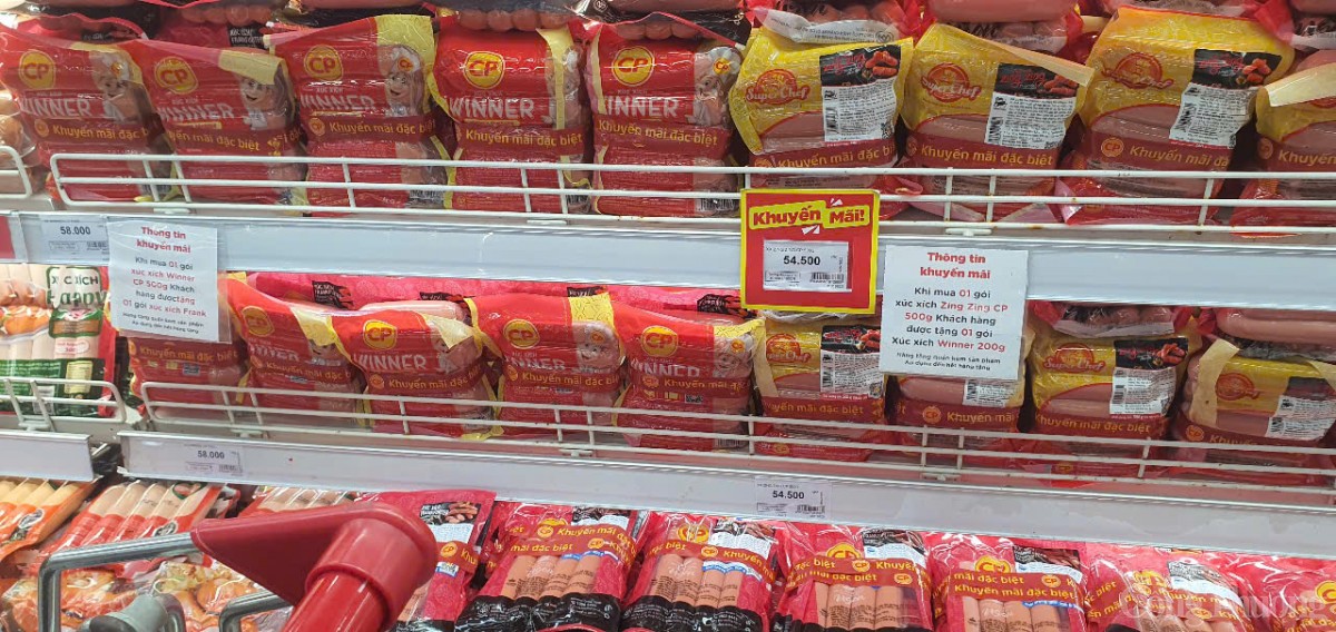 Người tiêu dùng dè dặt với sản phẩm C.P sau khi bị Người tiêu dùng dè dặt với sản phẩm Công ty C.P sau khi bị tố bán thịt heo bẩn