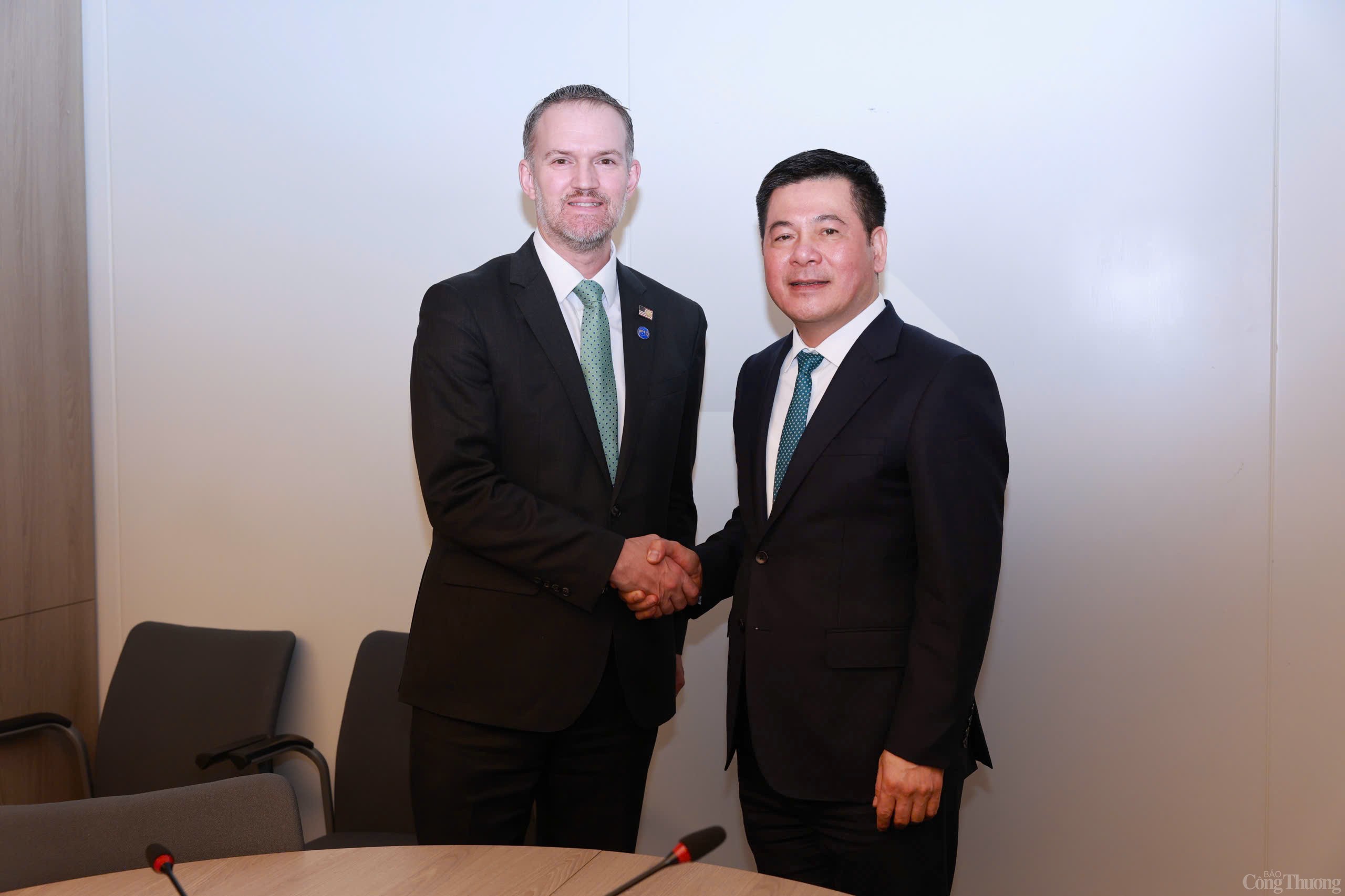 Phiên đàm phán trực tiếp cấp Bộ trưởng lần thứ hai Phiên đàm phán trực tiếp cấp Bộ trưởng lần thứ hai