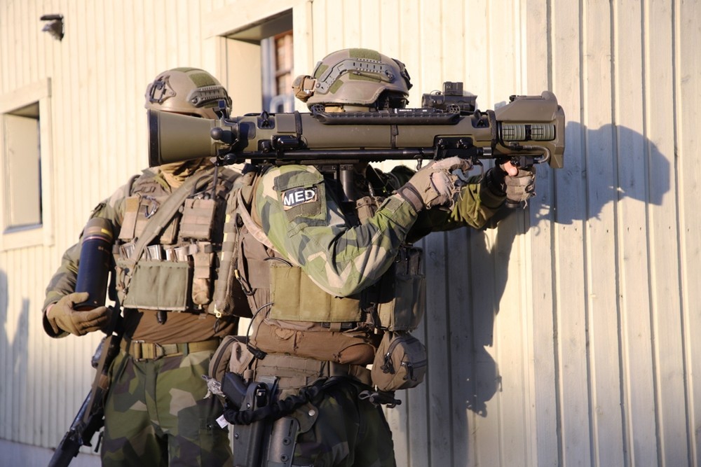 Tàu sân bay hạt nhân đầu tiên trên được tháo dỡ