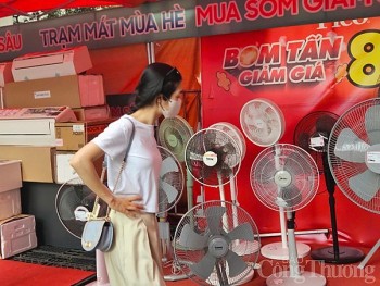 Thiết bị làm mát 'nóng rực' theo thời tiết Hà Nội