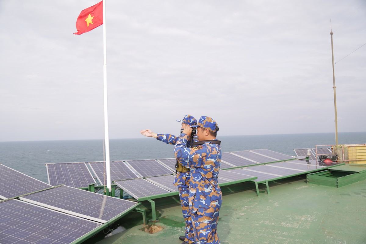 Cán bộ, chiến sĩ tăng cường quan sát, phát hiện, không để sót lọt mục tiêu