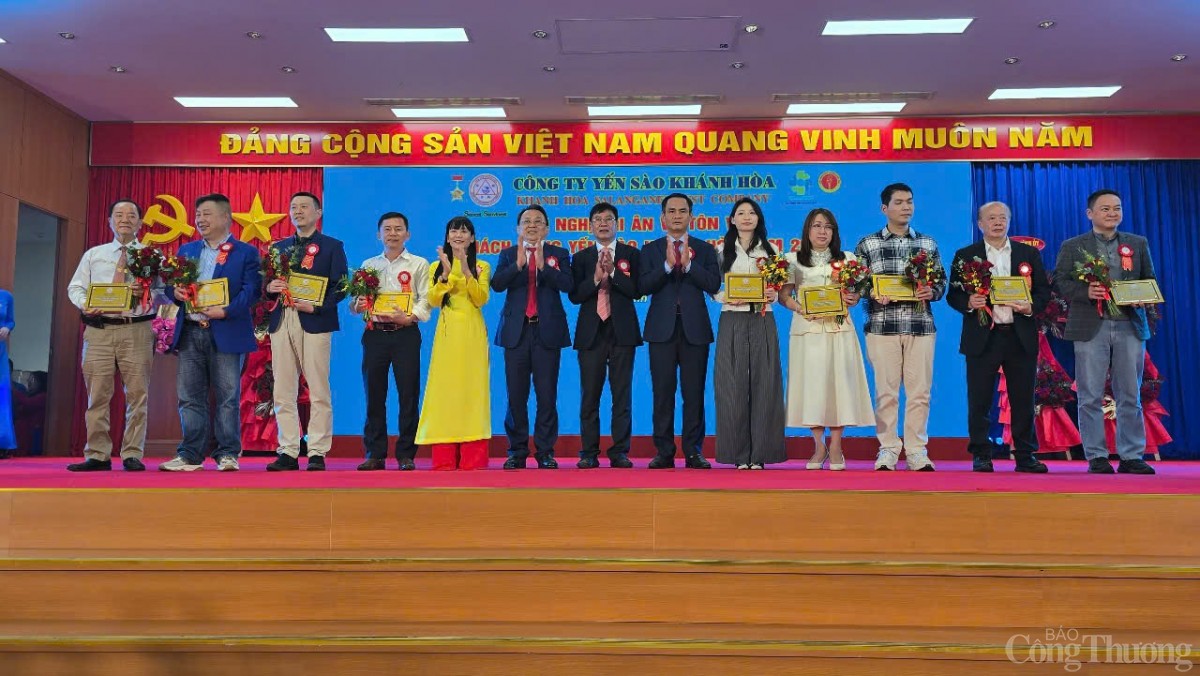 Hội nghị khách hàng Yến sào Khánh Hòa Hội nghị khách hàng Yến sào Khánh Hòa