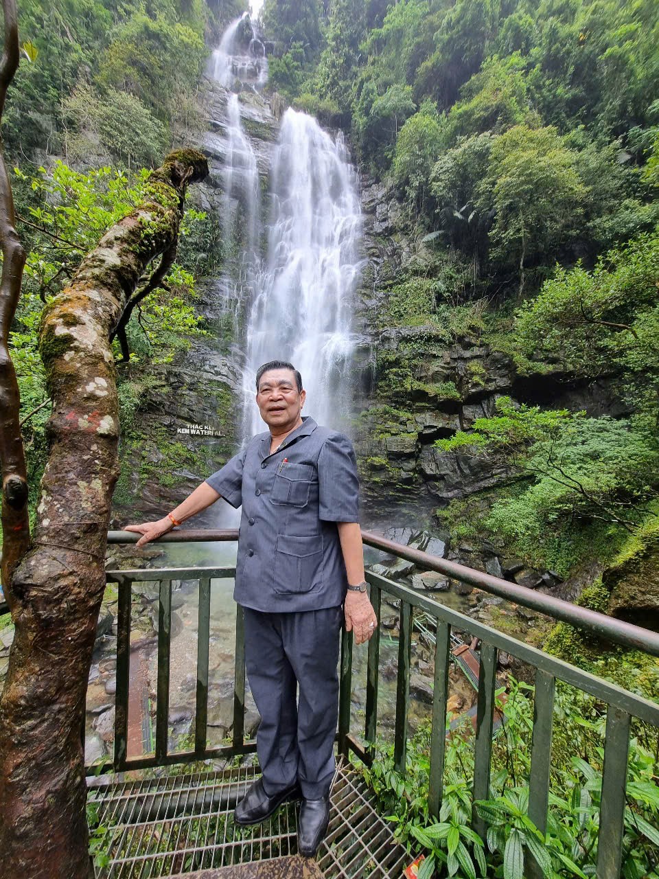 Thác Khe Kèm (Nghệ An): Du lịch xanh mở hướng sinh kế Thác Khe Kèm (Nghệ An): Du lịch xanh mở hướng sinh kế