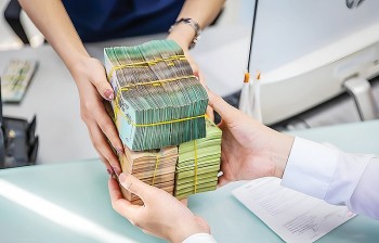 Giải pháp nào để nợ xấu ngân hàng giảm xuống dưới 3%?