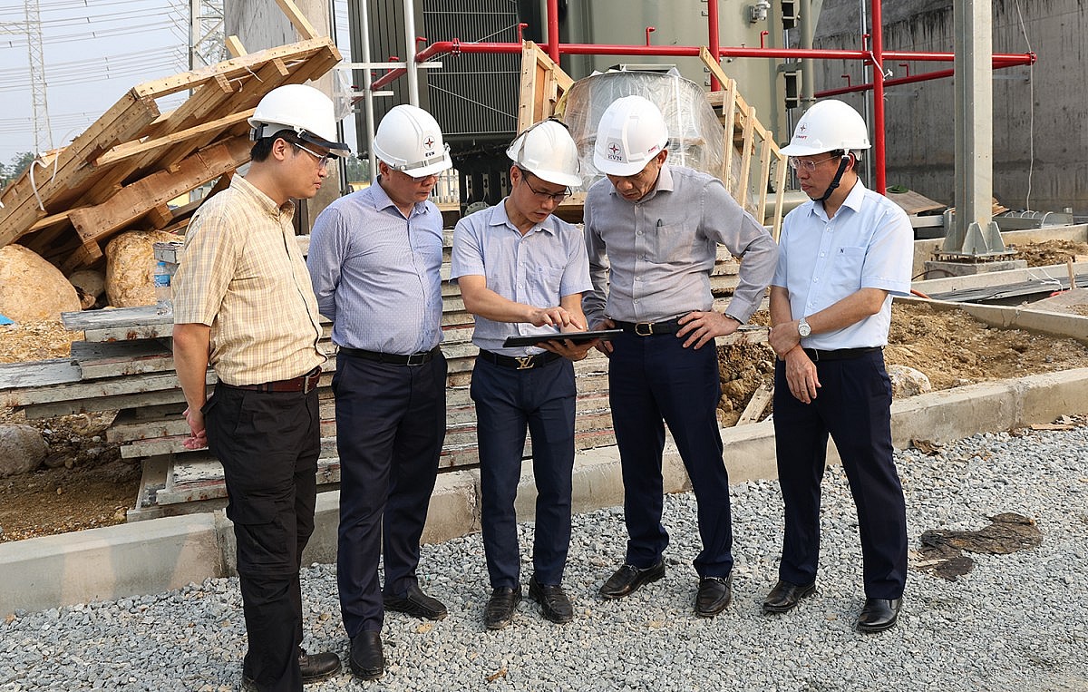 Dự án Trạm biến áp 500kV Vĩnh Yên sẽ về đích trong tháng 6/2025 Dự án Trạm biến áp 500kV Vĩnh Yên sẽ về đích trong tháng 6/2025