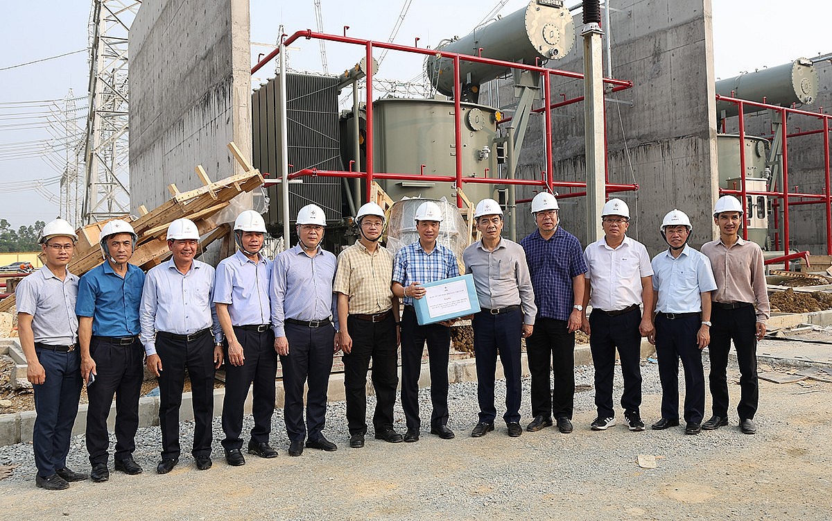 Dự án Trạm biến áp 500kV Vĩnh Yên sẽ về đích trong tháng 6/2025 Dự án Trạm biến áp 500kV Vĩnh Yên sẽ về đích trong tháng 6/2025