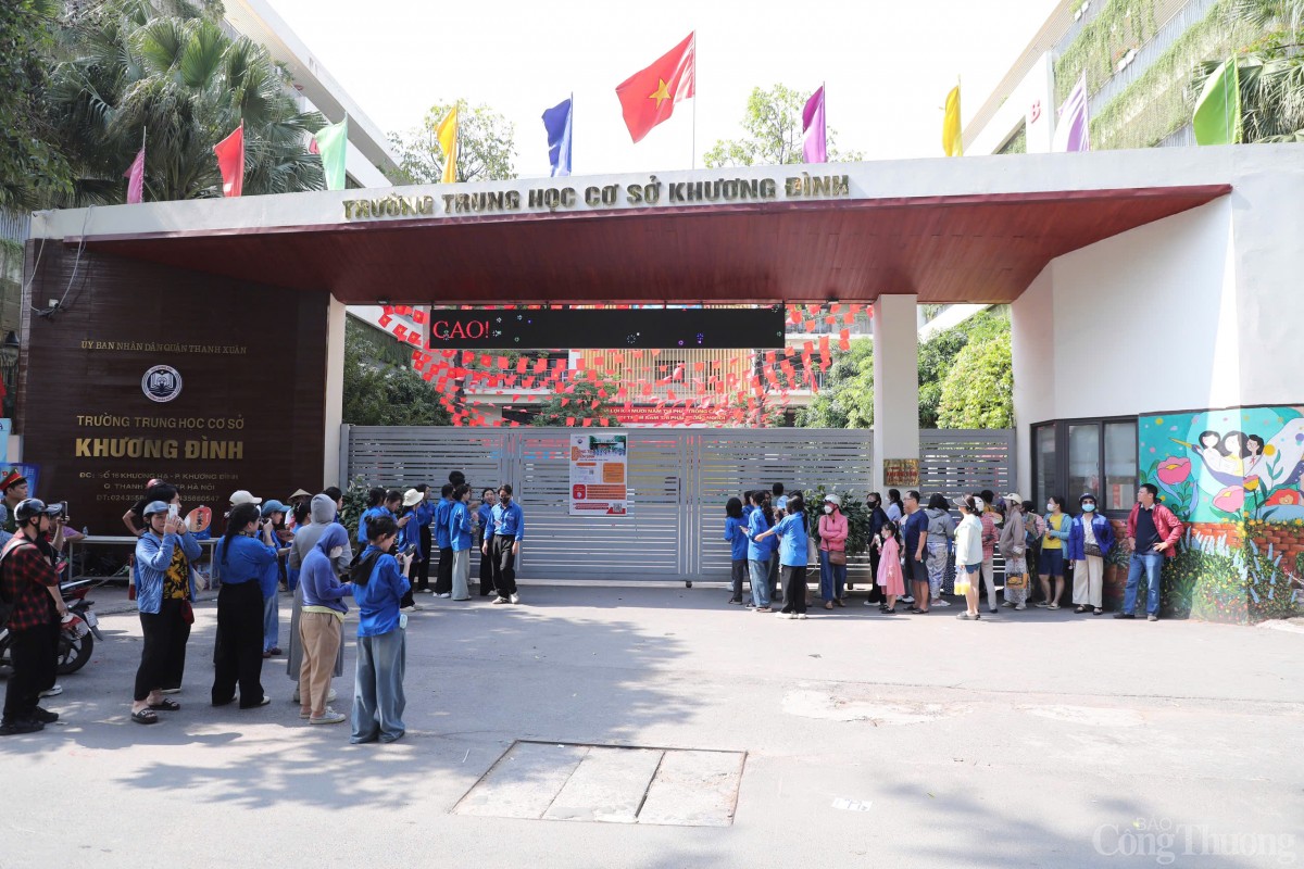 Hà Nội: Cả nhà treo thưởng nếu con đỗ nguyện vọng một