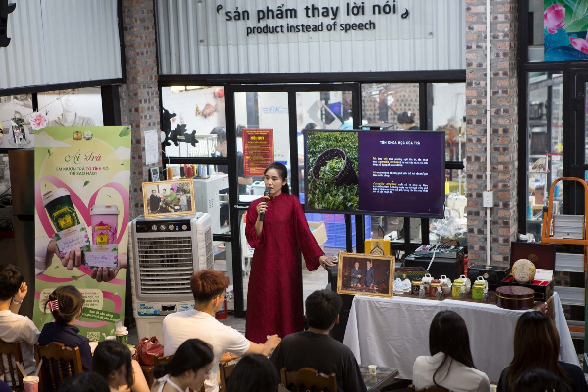 Buổi giới thiệu văn hoá trà Việt Buổi giới thiệu văn hoá trà Việt