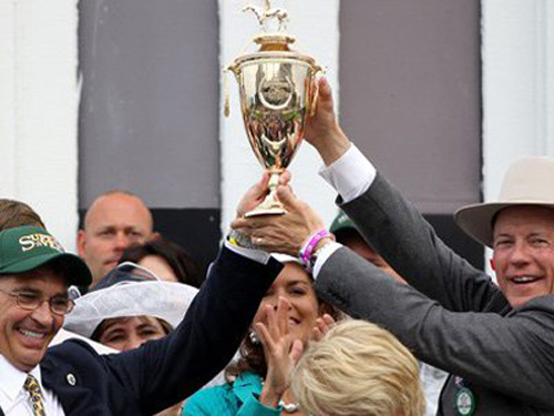 Giá trị tài sản: 1,7 tỷ đô la Mỹ (tính đến tháng 9/2013).  