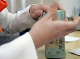 Cao điểm trong dịp Tết, theo Ngân hàng Nhà nước, lãi suất qua đêm có thời điểm lên tới 14% - 16%/năm.
