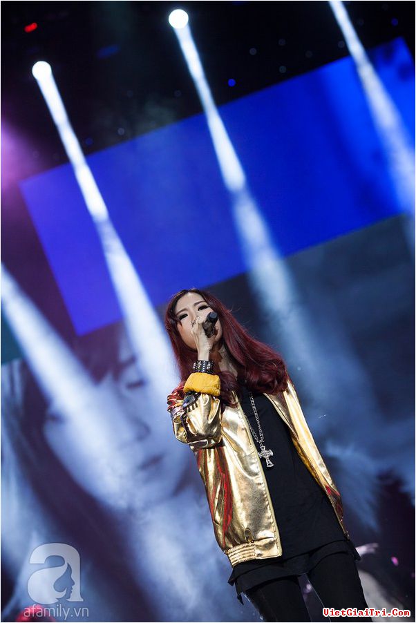 Vũ Cát Tường giành cú đúp giải thưởng danh giá với bản hit Vết mưa