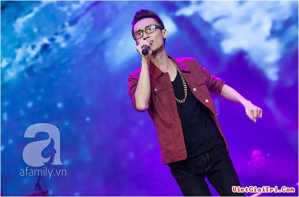 Vũ Cát Tường giành cú đúp giải thưởng danh giá với bản hit Vết mưa