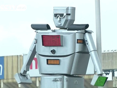 Robot giao thông ở đường phố Congo.