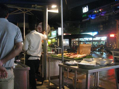 Nghỉ chân tại khu phố Tây ở Siem Rep    