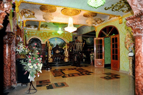 Ngắm biệt thự 105 tỷ như đền thờ của ca sĩ Ngọc Sơn - Ảnh 3