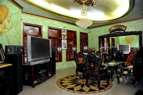 Ngắm biệt thự 105 tỷ như đền thờ của ca sĩ Ngọc Sơn - Ảnh 4