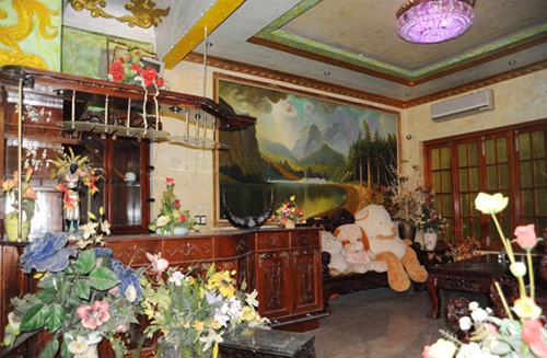 Ngắm biệt thự 105 tỷ như đền thờ của ca sĩ Ngọc Sơn - Ảnh 9