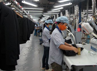 May comple tại Tổng công ty May 10.