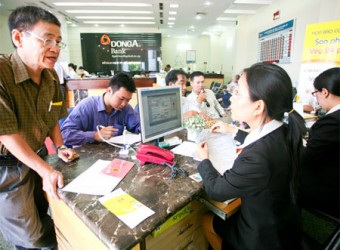 Nếu đại hội đồng cổ đông của DongA Bank vào cuối tháng 3 này thông qua, DongA Bank sẽ tính đến việc kết hợp với một ngân hàng khác.