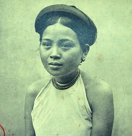Vẻ đẹp thiếu nữ.