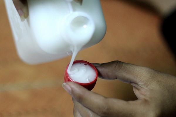 Sữa tắm, dầu gội 12.000 đồng/lít ở chợ hóa chất Kim Biên (6)