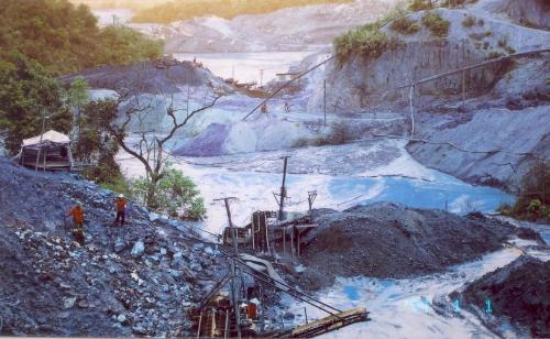 Một điểm khai thác khoáng sản (ảnh minh họa)