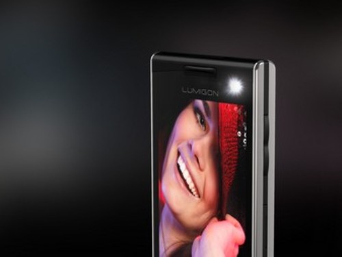 T2 HD nổi bật với đèn flash trước, cùng với phong cách thiết kế sang trọng và tinh tế