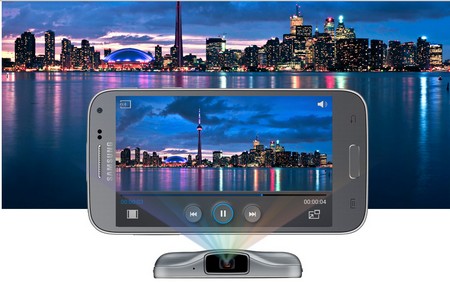 Galaxy Beam 2 cho phép trình chiếu nội dung trên màn hình smartphone lên màn chiếu