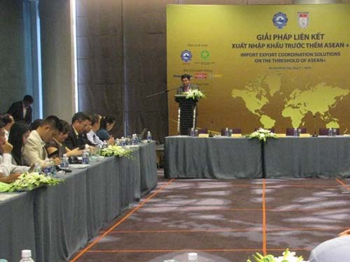 Quang cảnh hội thảo. 