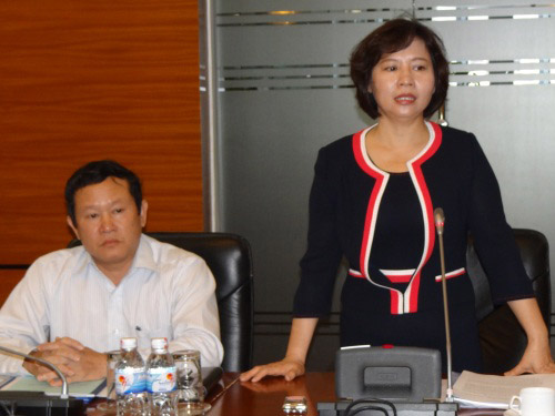 Thứ trưởng Bộ Công Thương Hồ Thị Kim Thoa- cho rằng: PVN cần tăng cường phối hợp chặt chẽ, cung cấp thông tin kịp thời cho báo chí trong ngành Công Thương