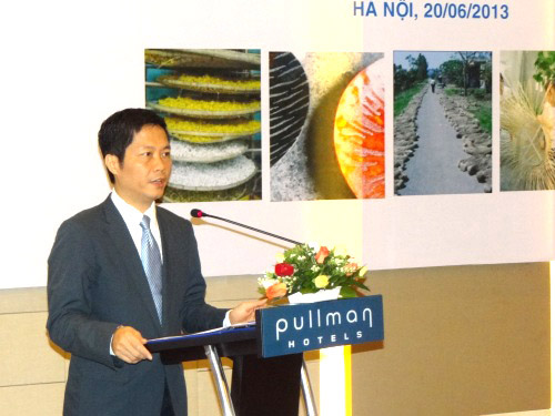 Thứ trưởng Bộ Công Thương Trần Tuấn Anh đánh giá cao chương trình sản xuất thương mại xanh.