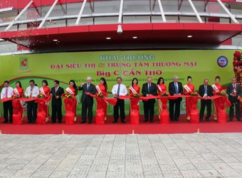 Khai trương Đại siêu thị và Trung tâm thương mại Big C Cần Thơ.