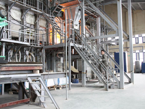 Lò thủy tinh không chì của Công ty CP bóng đèn phíc nước Rạng Đông