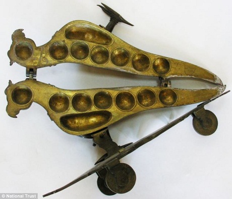 Cổ vật kỳ quái khiến các nhà khảo cổ cũng phải “bó tay”