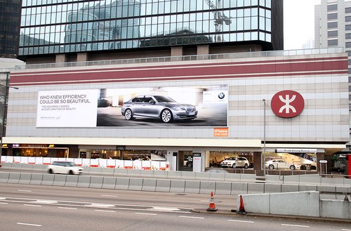 full-audi-bmw-ad-1374576963_500x0.jpg