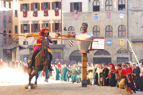 125-arezzo-giostra-del-saracino-buratto-