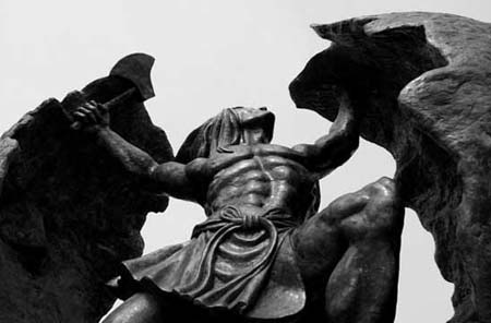 Lạc Long Quân và Âu Cơ sánh vai cùng lịch sử nhân loại