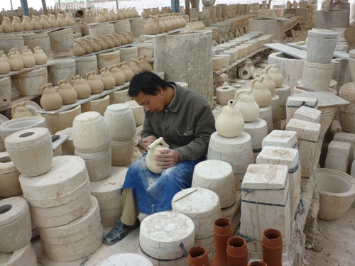 Gốm sứ chiếm 15% tỷ trọng xuất khẩu của ngành thủ công mỹ nghệ Việt Nam