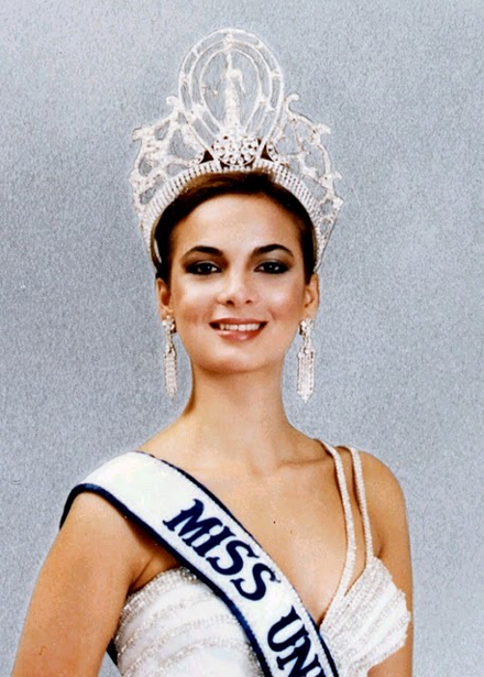 1. Hoa hậu Hoàn vũ 1979 Maritza Sayalero.