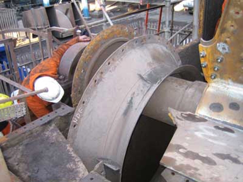 Chi phí lắp đặt công nghệ quạt êm chỉ bằng 30% chi phí lắp đặt thiết bị giảm âm truyền thống và các phương pháp triệt âm tiêu chuẩn khác