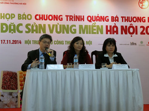 Ban tổ chức Chương trình quảng bá thương hiệu đặc sản vùng miền Hà Nội 2014.