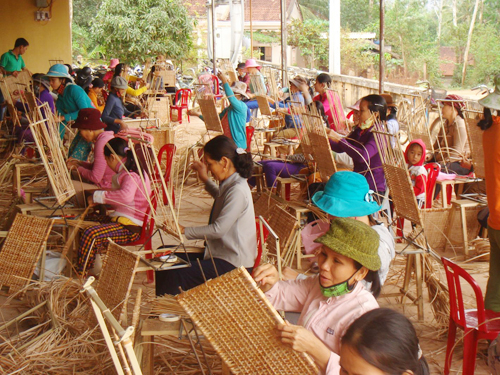 Tăng cường các chính sách hỗ trợ sinh kế là giải pháp căn cơ để giảm nghèo bền vững